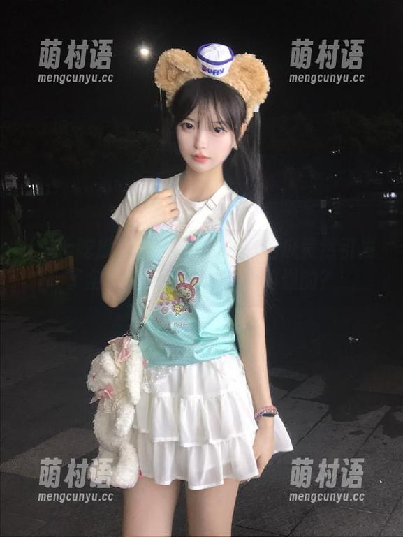 最新消息!17c吃瓜竟然引发了全城的瓜式联想,真的假的?-萌村语 最新消息!17c吃瓜竟然引发了全城的瓜式联想,真的假的?-萌村语