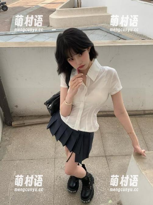 17吃瓜中心视频合集:从入口到瓜田,欢乐无限!-萌村语 17吃瓜中心视频合集:从入口到瓜田,欢乐无限!-萌村语