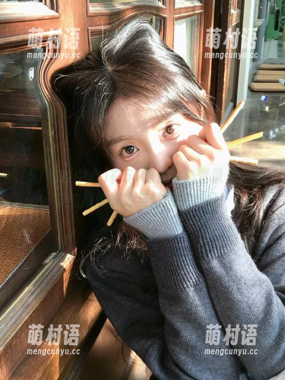 在51吃瓜中心登录后,神奇的瓜也许会与你无缝对接!-萌村语 在51吃瓜中心登录后,神奇的瓜也许会与你无缝对接!-萌村语
