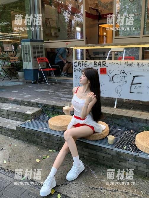 别再纠结了!91黑料的热辣视频让你秒懂吃瓜秘籍-萌村语 别再纠结了!91黑料的热辣视频让你秒懂吃瓜秘籍-萌村语