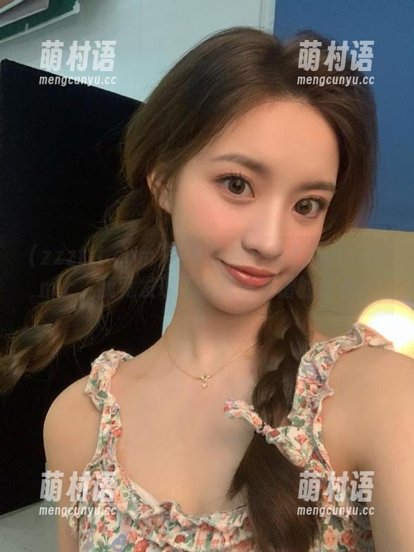 发布注意！在Zzzttt.com上，我竟发现了比我还离谱的故事！-萌村语