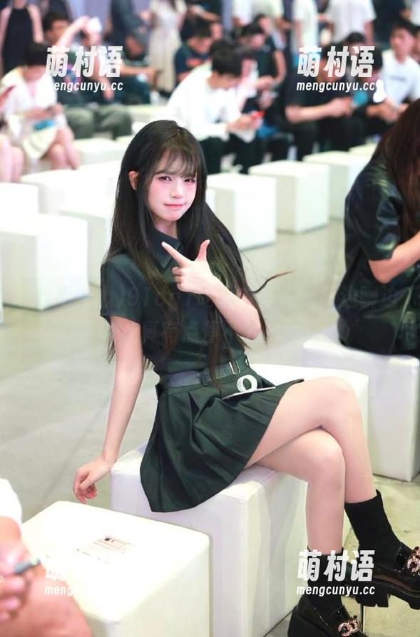 91cg1吃瓜中心在线，边聊边咬，真有点停不下来哦！-萌村语