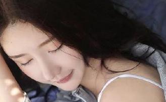 回家的路上又打开911吃瓜网，网址比包包里的零食更吸引我！