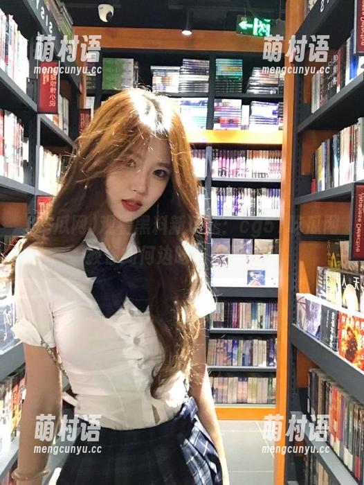 观看黑料新玩法：cg51吃瓜网教你如何边吃边发现真相-萌村语