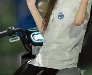 别说没提醒你！吾爱吃瓜发布的官网入口就在那里，快去接瓜！