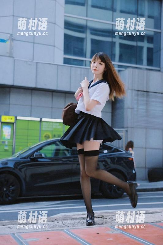 安卓让我轻松获取每天的八卦,天天吃瓜网就是我的新闻大餐!-萌村语 安卓让我轻松获取每天的八卦,天天吃瓜网就是我的新闻大餐!-萌村语