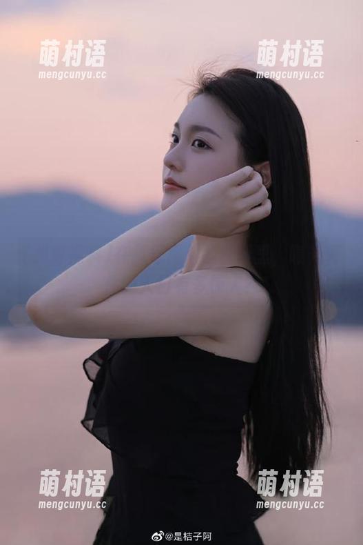 在扒哥黑料的世界里,曝光事件的入口有多惊人?-萌村语 在扒哥黑料的世界里,曝光事件的入口有多惊人?-萌村语