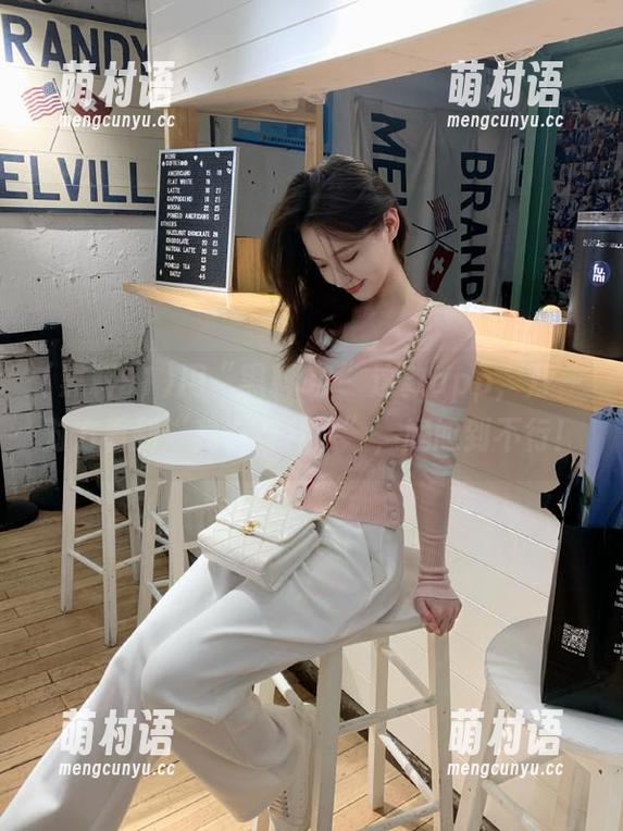 用“黑料91”这款app,万一对方看到“我在看什么”,尴尬到不行!-萌村语 用“黑料91”这款app,万一对方看到“我在看什么”,尴尬到不行!-萌村语