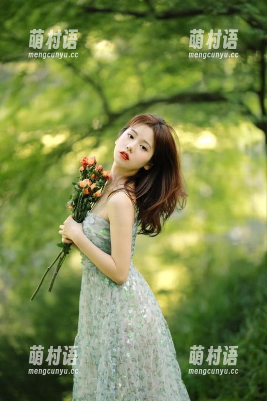www.黑料不打烊官网，快来探讨明星的这些秘闻吧！-萌村语