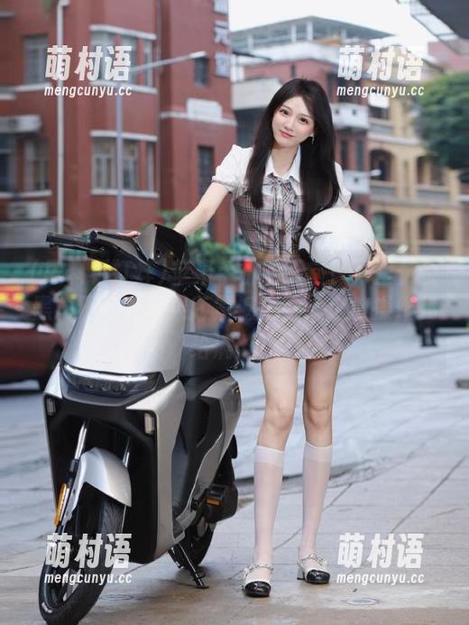 苹果手机的天堂!万里长征黑料不打烊苹果版震撼来袭,这波操作我给满分!-萌村语 苹果手机的天堂!万里长征黑料不打烊苹果版震撼来袭,这波操作我给满分!-萌村语