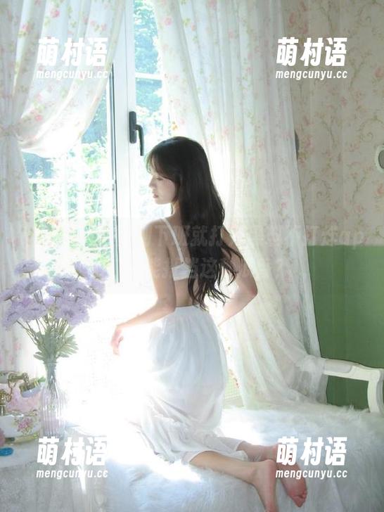 刚下班就打开黑料不打烊app，谁能抵挡这种瓜香？-萌村语