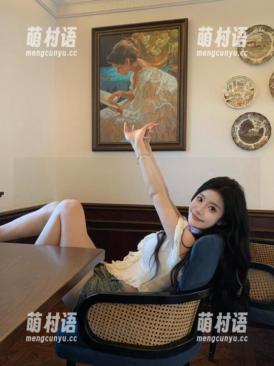 吃瓜是一种生活：如何在黑料正能量的迷宫中永不迷路？-萌村语